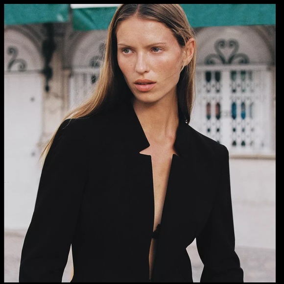 Zara inverted lapel blazer - Picture 2 of 8